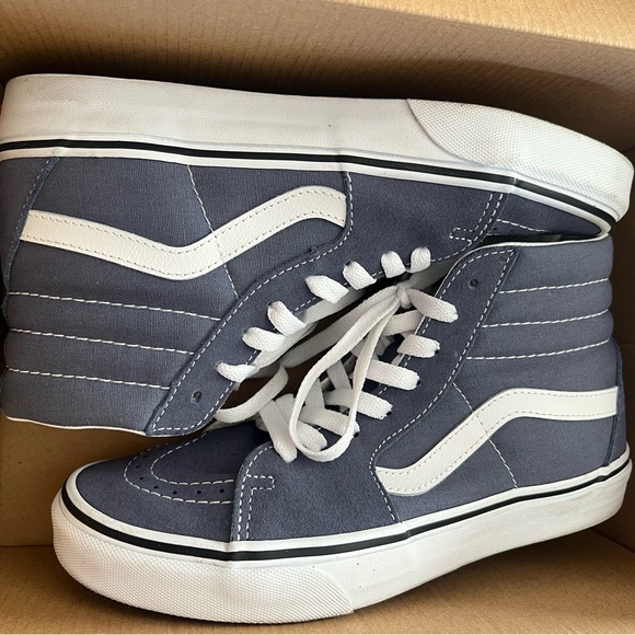New high top vans - Picture 1 of 4